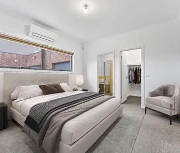 Modern Lavish Living - Photo 2