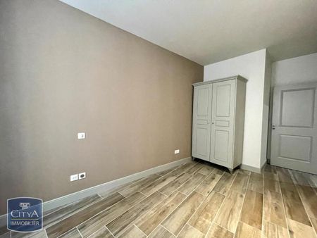 Location Appartement 4 pièces 80m² NARBONNE 11100 - Photo 2