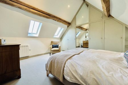 North Lane - Photo 2