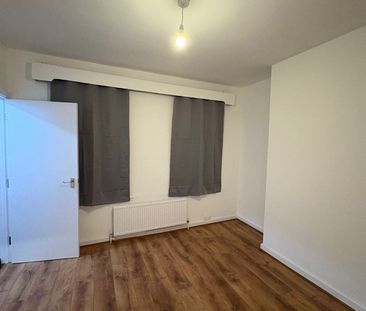 2 Bed Semi-Detached House, Daubeney Road, N17 - Photo 4