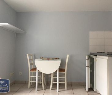 Location Appartement 1 pièce 16m² BOURGES 18000 - Photo 4