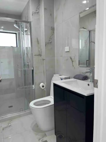 3 Bedroom + Study! - Photo 4