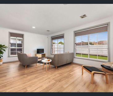 Comfortable Two-Bedroom Home with Garage - Photo 1