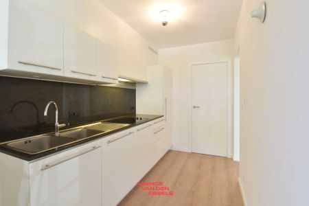 Ruim appartement met 3 slaapkamers gelegen in het charmante Brugge - Foto 2