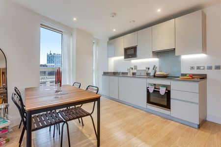 2 Bed Flat, Stockwell Park Walk, SW9 - Photo 3