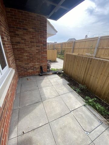 1 bedroom house to rent - Photo 2