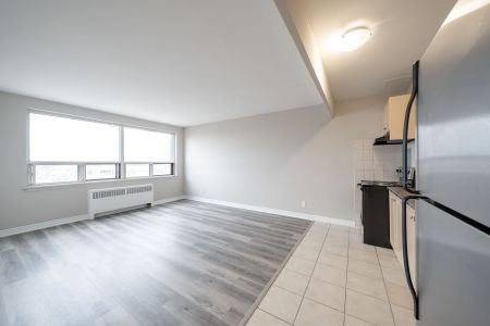 For Lease - 468 Ottawa Street Unit# 230D, Hamilton, Ontario - Photo 2
