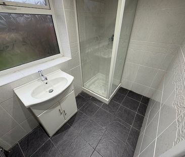 Chatburn Park Drive, Brierfield - Photo 4