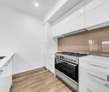 BRAND NEW 4 Bedroom Home! - Photo 2