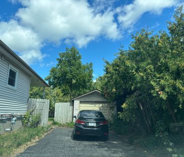 For Lease - 94 Taunton Road Unit# Bsmt, Oshawa, Ontario - Photo 2