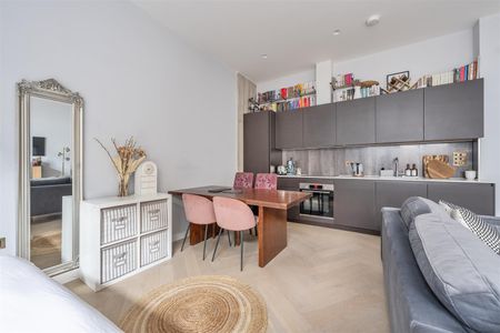 Gransden Avenue , E8 3QA - Photo 2