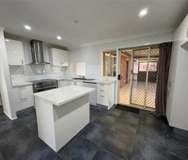 “19 HARTHOUSE ROAD, AMBARVALE” - Photo 6