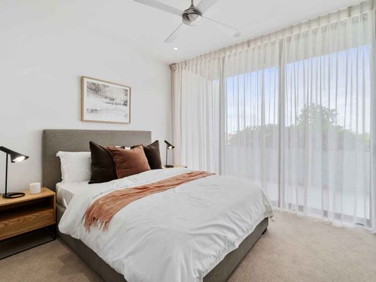 Executive Two Bedroom Apartments - Photo 1