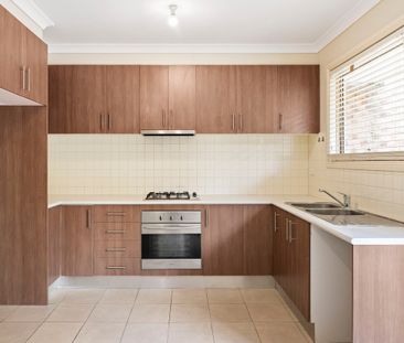 4/10 Kelsby Street, Reservoir VIC 3073 - Villa For Rent | Domain - Photo 4