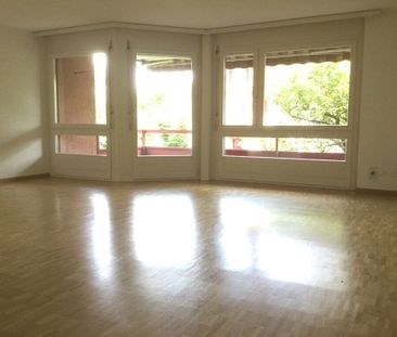 Living with garden seating - Photo 1