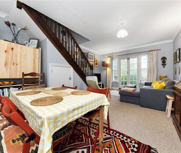 2 bedroom terraced house to rent - Photo 2