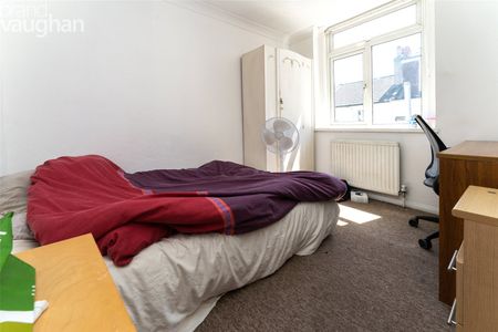 4 bedroom house to rent - Photo 2