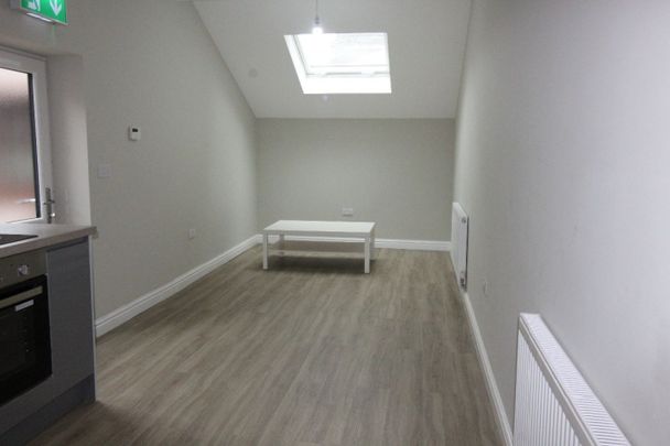 Flat 1 Eldon Street, Preston - Photo 1