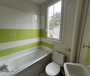 Location Appartement 1 pièce 31m² ANGERS 49100 - Photo 5