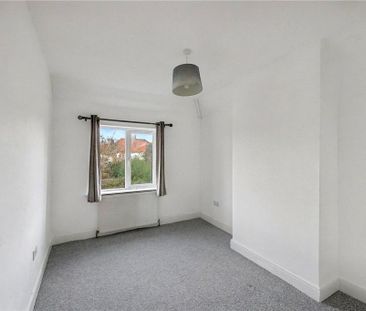 3 bedroom detached house to rent - Photo 4