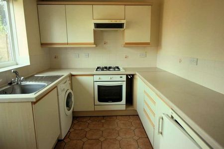 The Street, Acle, Norwich, NR13 - Photo 3