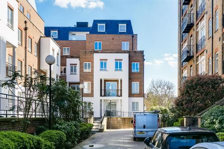 3 bedroom flat to rent - Photo 2