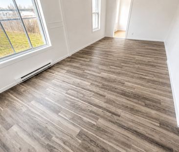 4577 Rue Principale, Saint-Félix-de-Valois, QC J0K - Photo 5