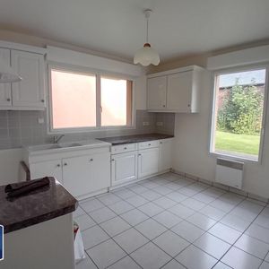 Location Appartement 3 pièces 70m² LUNERAY 76810 - Photo 2