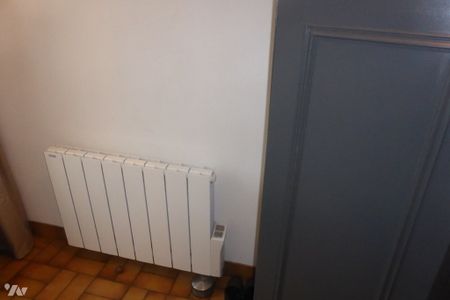 Maison de village avec 3 chambres . - Photo 5