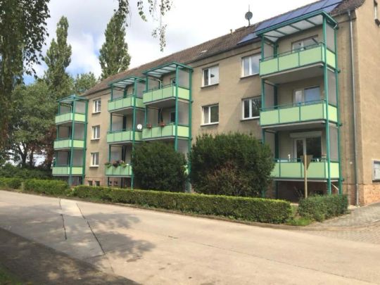 +++ 1 Monat mietfrei! Helle 3 Raumwohnung mit Balkon +++ - Foto 1