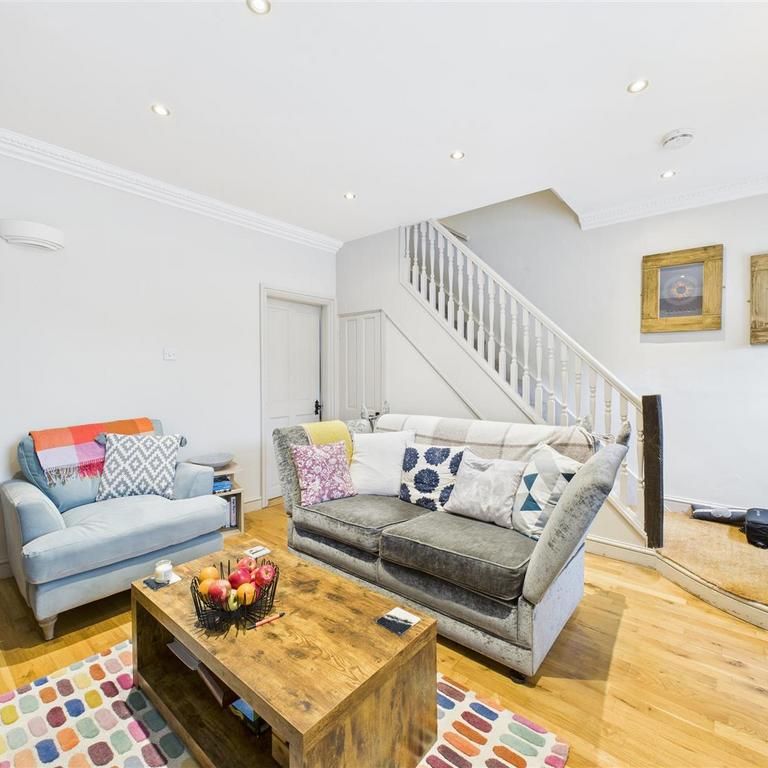 2 bedroom cottage to rent - Photo 1