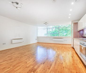 Available unfurnished from 03/06/2026 - Photo 2