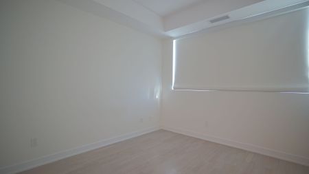 For Lease - 501 St. Clair Avenue Unit# 322, Toronto, Ontario - Photo 5
