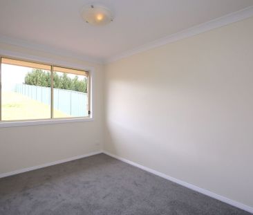 MODERN LIVING - Photo 3