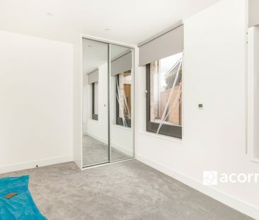 Flat to rent - Eddystone Road, Brockley, SE4 - Photo 4