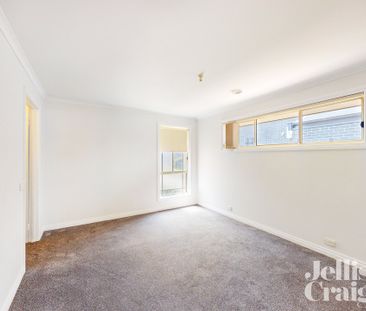 1/30 Bulla Road, Strathmore - Photo 3