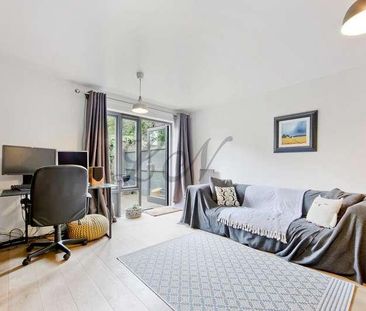 Dalmeny Road, Tufnell, N7 - Photo 1