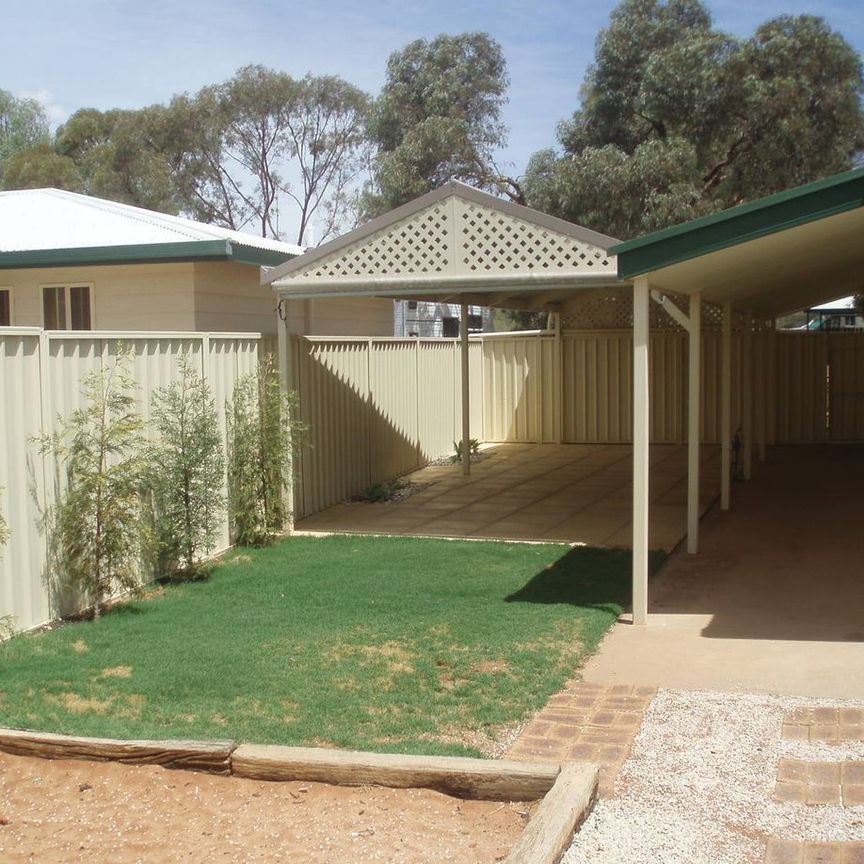 9 Hermit Street, Roxby Downs, SA 5725 - Photo 1