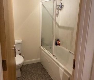 Apartment 21 Beechmount Building 35 Old Bakers Cou, Belfast, BT6 8QY - Photo 2