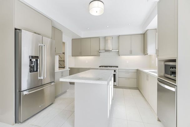 For Lease - 43 Gandhi Lane, Markham, Ontario - Photo 1