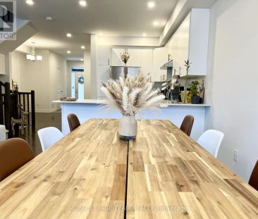 57 HEIRLOOM STREET - Photo 5