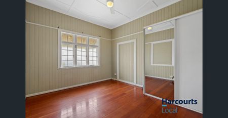 Spacious Family Home + Granny Flat - Photo 5