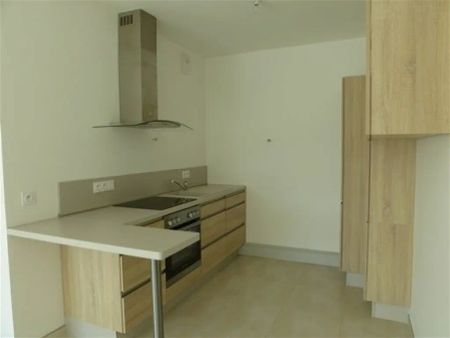 Location appartement 2 pièces - 55m² à Lorient (56100) - Photo 3