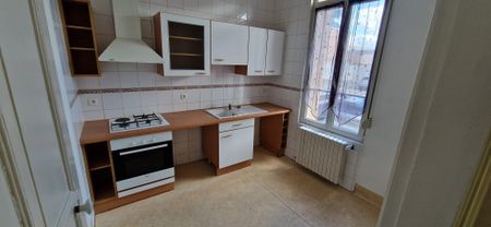 A louer : Maison T5 - 125m² - Saint-Quentin (02100) - Photo 5