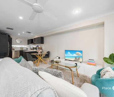 Modern Townhome in well sought Balmoral - Photo 1