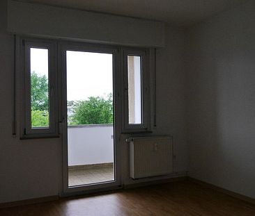 2-Zimmer-Wohnung mit Tageslichtbad und 2 Balkon im Limes-Quartier zu vermieten - Foto 2