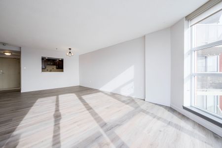 For Lease - 10 Dean Park Unit# 903, Toronto, Ontario - Photo 3