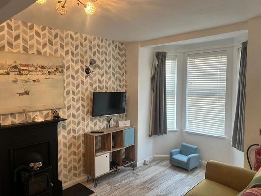 37 Causeway Street, Portrush, BT56 8AB - Photo 1
