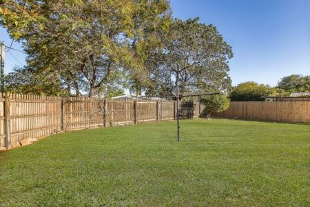 2 Gloucester Crescent, Wulguru - Photo 3