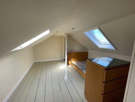 3 bedroom flat to rent - Photo 2